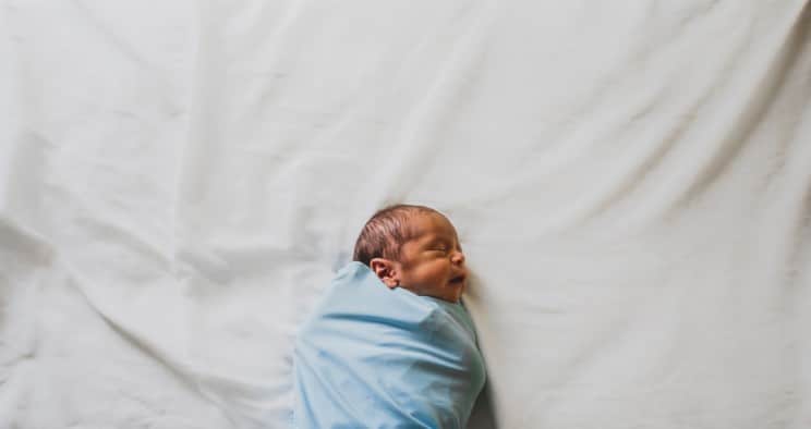 What is the Best Lens for Newborn Hospital Photos?