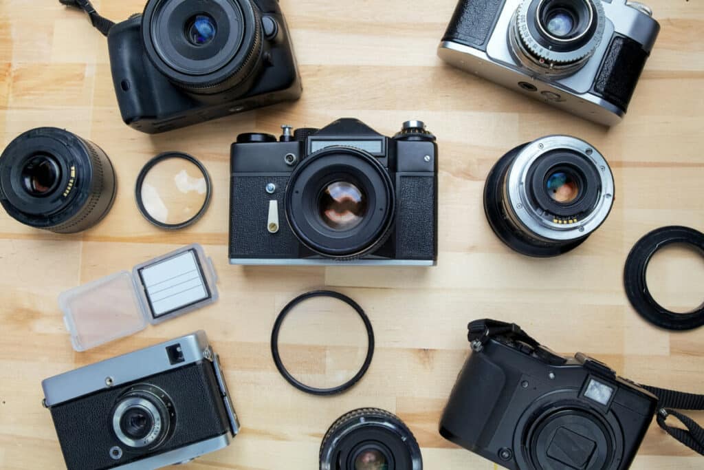 What are the 4 main types of cameras?