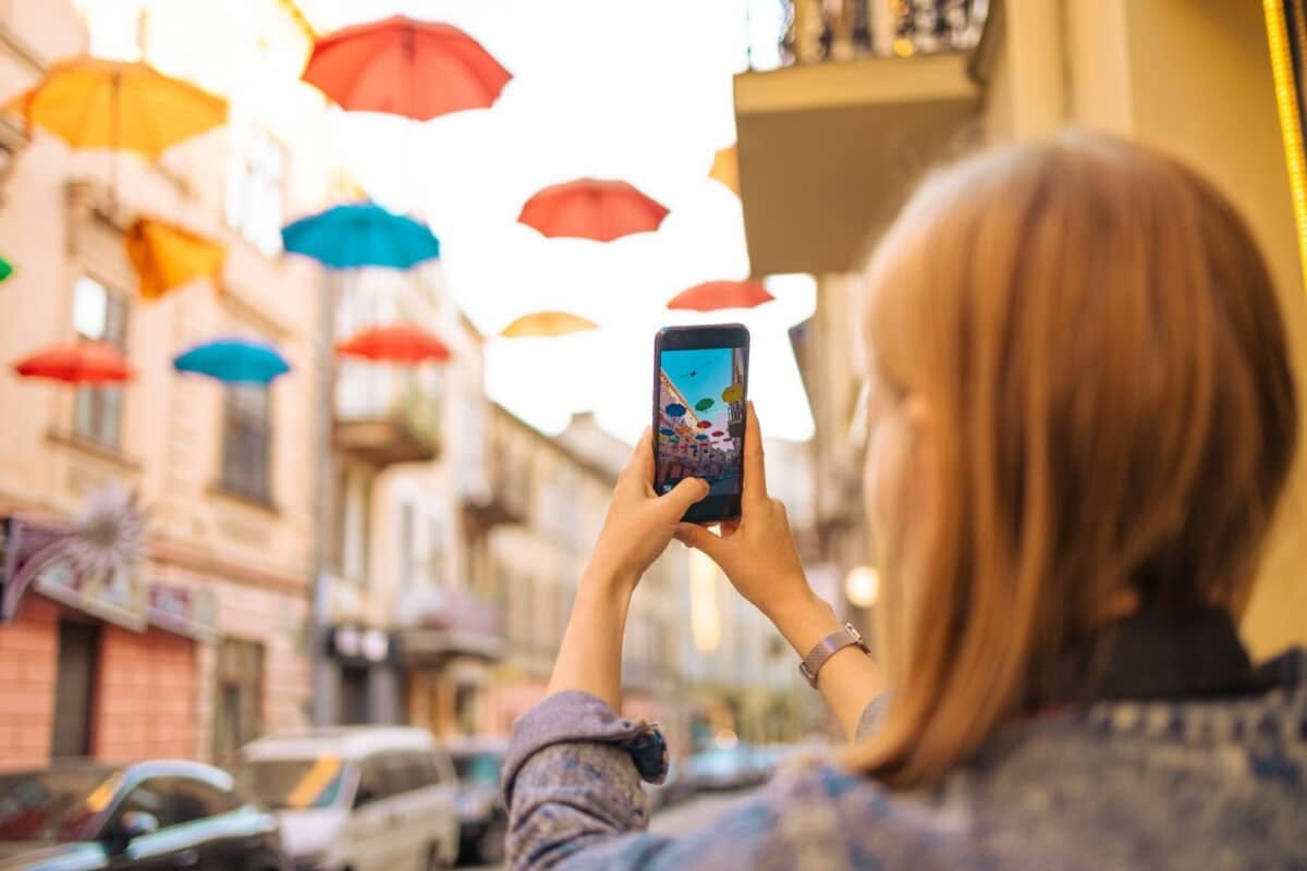 How to turn off burst mode in iPhone